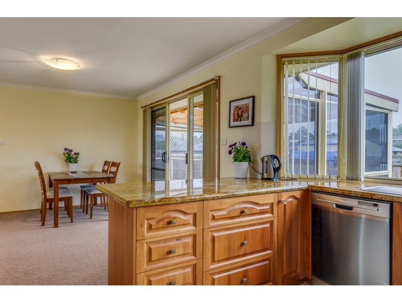 2 Lotus Court, Margate TAS 7054