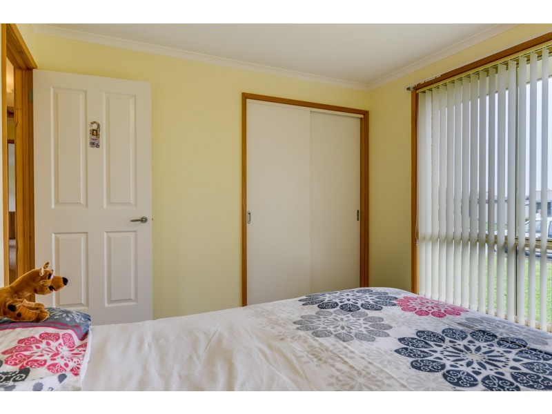 2 Lotus Court, Margate TAS 7054