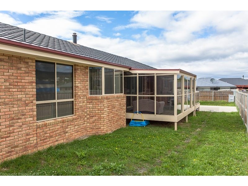2 Lotus Court, Margate TAS 7054