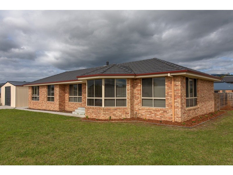 2 Lotus Court, Margate TAS 7054