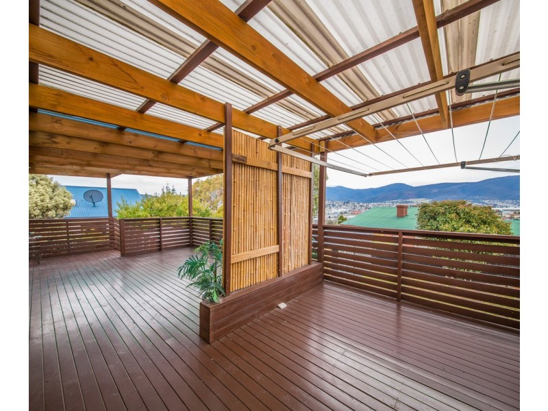 140 Bowen Road, Lutana TAS 7009