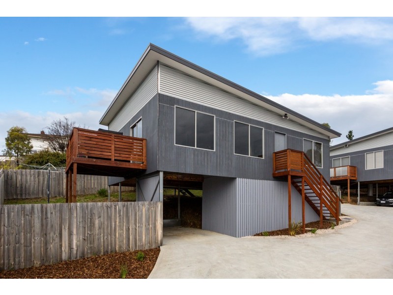 2/45 Springfield Avenue, West Moonah TAS 7009
