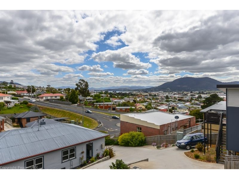 2/45 Springfield Avenue, West Moonah TAS 7009
