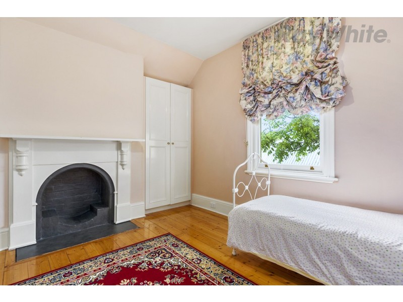 34 Regent Street, Sandy Bay TAS 7005