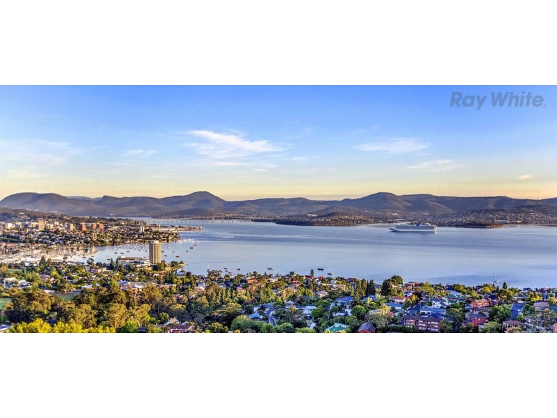 4 Glover Drive, Sandy Bay TAS 7005