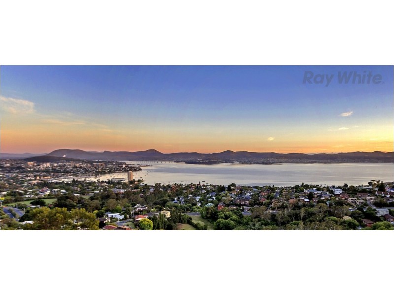 4 Glover Drive, Sandy Bay TAS 7005