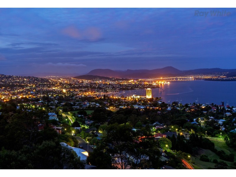 4 Glover Drive, Sandy Bay TAS 7005