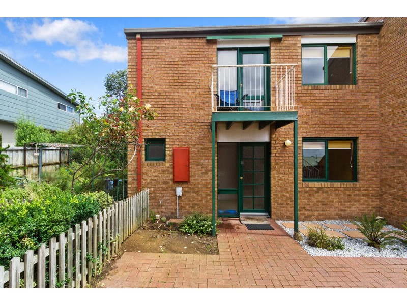 11/180 Roslyn Avenue, Blackmans Bay TAS 7052