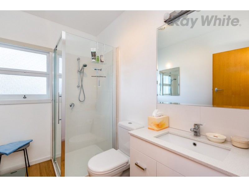 9 Correa Street, Howrah TAS 7018