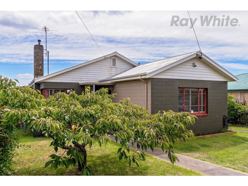 61 Edinburgh Crescent, Goodwood TAS 7010