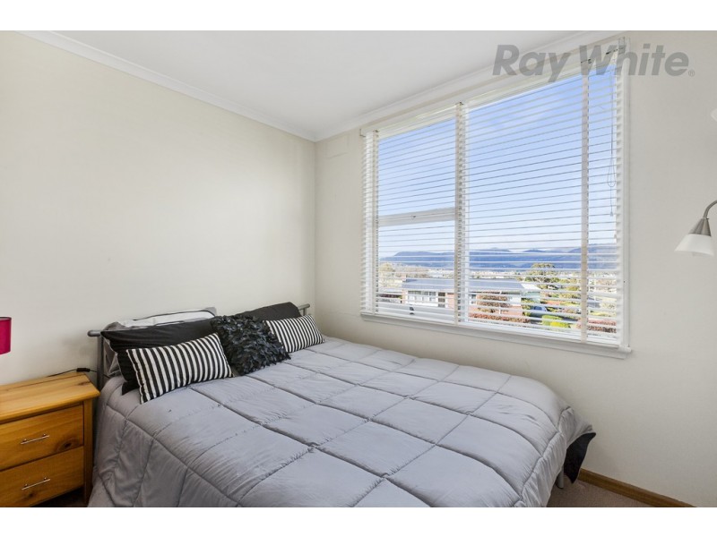 42 Adelphi Road, Claremont TAS 7011