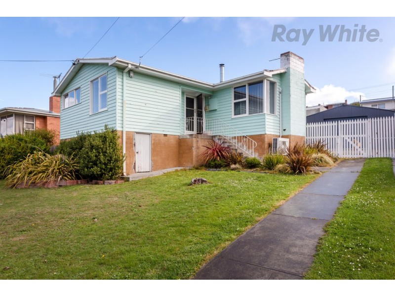 42 Adelphi Road, Claremont TAS 7011