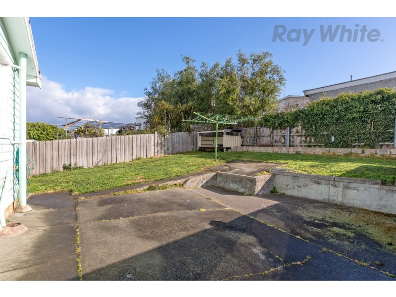 42 Adelphi Road, Claremont TAS 7011