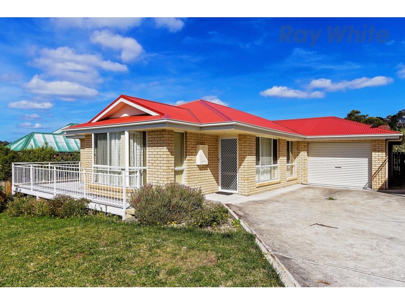 32 Opal Drive, Blackmans Bay TAS 7052