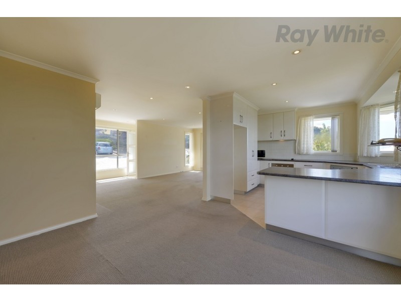 32 Opal Drive, Blackmans Bay TAS 7052