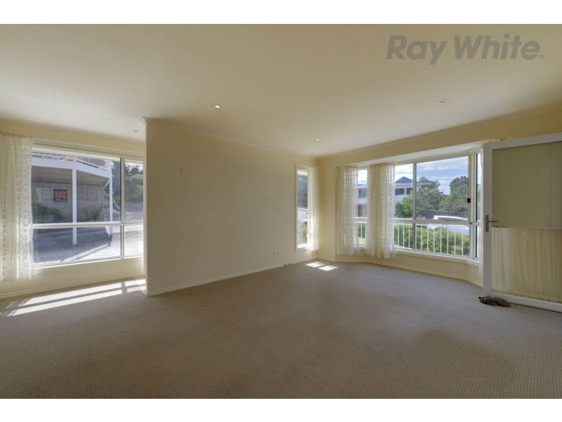 32 Opal Drive, Blackmans Bay TAS 7052