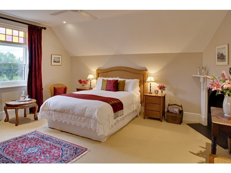 89-91. Cambridge Road, Bellerive TAS 7018