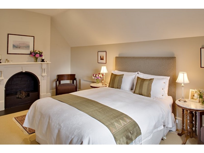 89-91. Cambridge Road, Bellerive TAS 7018