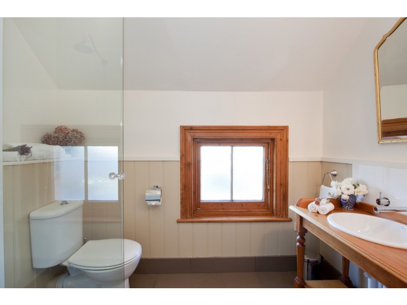 89-91. Cambridge Road, Bellerive TAS 7018