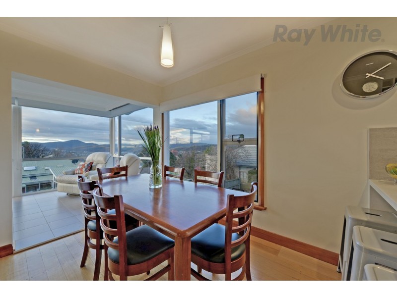 14 Waverley Avenue, Mount Stuart TAS 7000