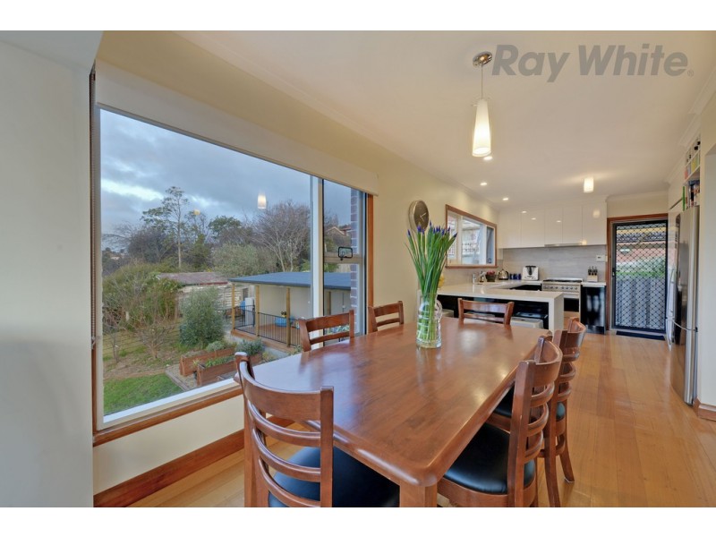 14 Waverley Avenue, Mount Stuart TAS 7000
