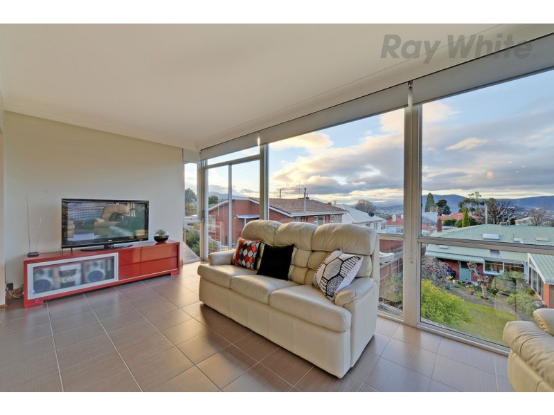 14 Waverley Avenue, Mount Stuart TAS 7000