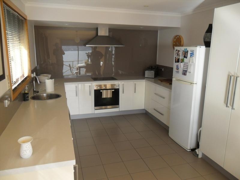 21 Vaughan Court, Tranmere TAS 7018