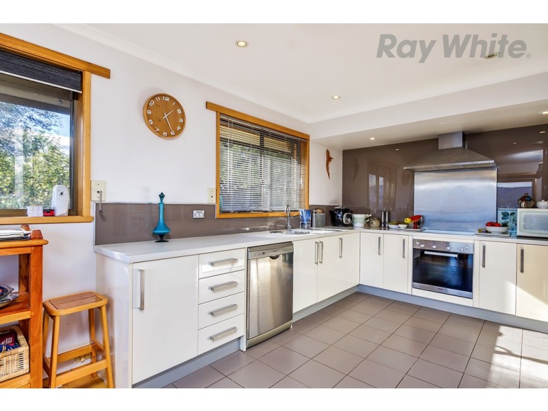 21 Vaughan Court, Tranmere TAS 7018