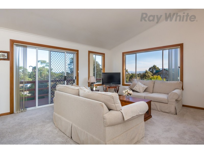 8 Meethenar Street, Carlton TAS 7173