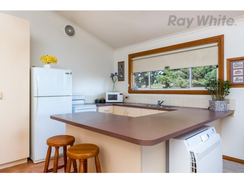 8 Meethenar Street, Carlton TAS 7173
