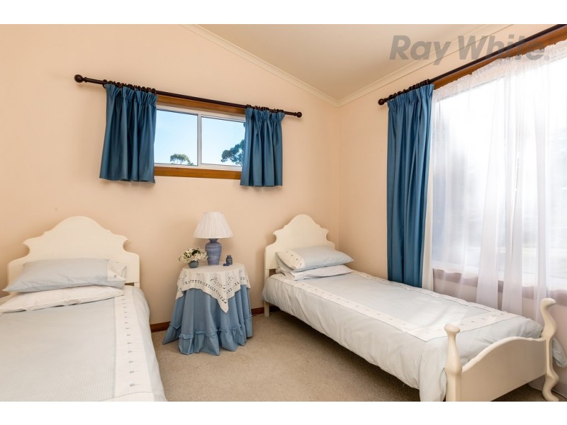 8 Meethenar Street, Carlton TAS 7173