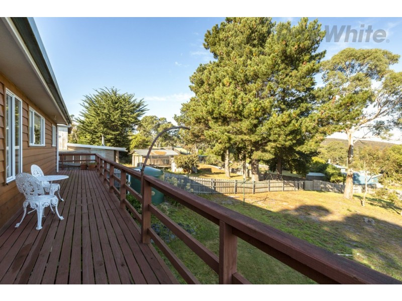 8 Meethenar Street, Carlton TAS 7173