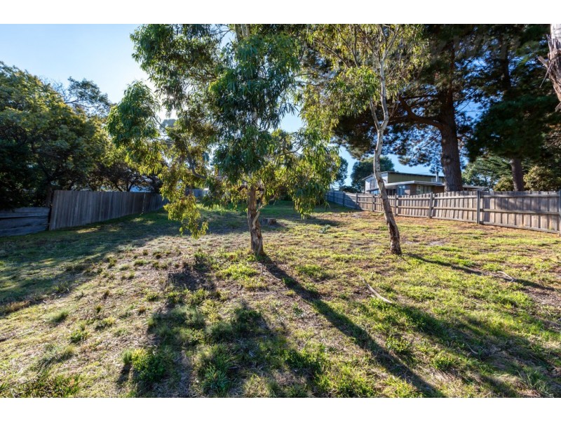 8 Meethenar Street, Carlton TAS 7173