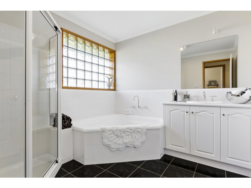 4 Jacques Road, Granton TAS 7030