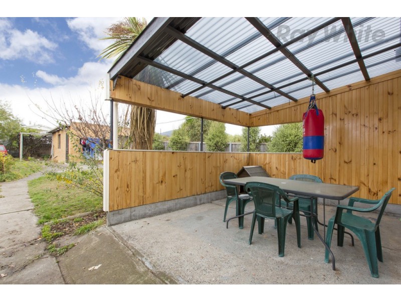 11 Maroni Road, Berriedale TAS 7011