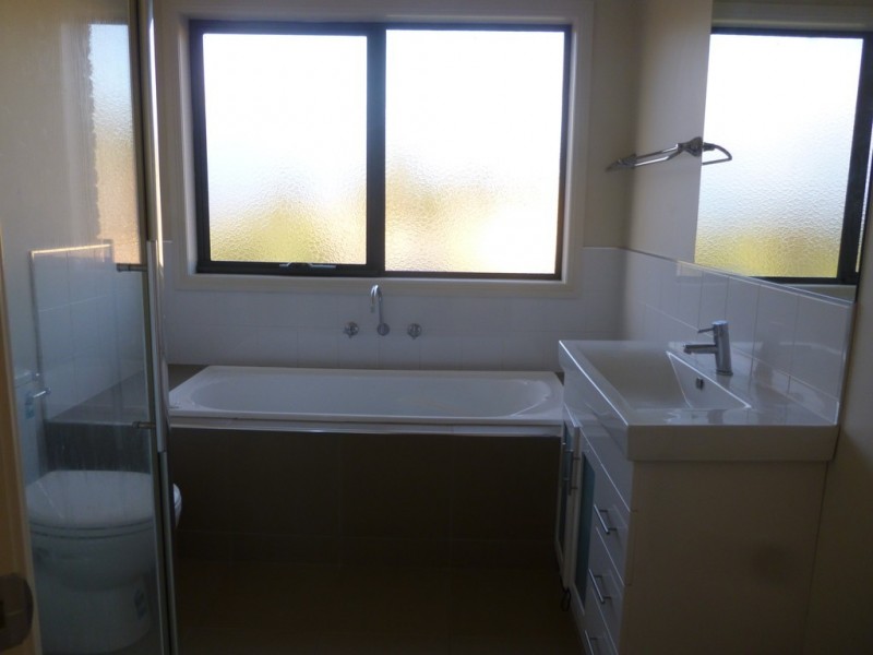 51 Emmaline Court, Rokeby TAS 7019