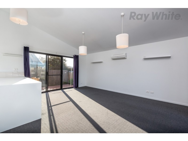 1/68 William Street, Brighton TAS 7030
