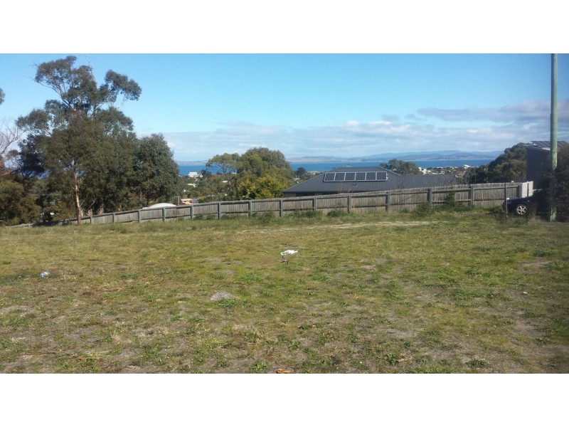 25 Luke Avenue, Carlton TAS 7173