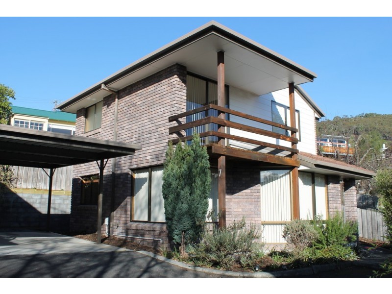 7/28 Waterworks Road, Dynnyrne TAS 7005