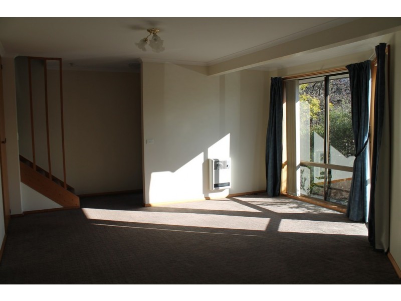 7/28 Waterworks Road, Dynnyrne TAS 7005