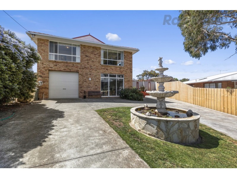 8 Kristen Court, Claremont TAS 7011