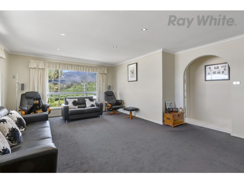 8 Kristen Court, Claremont TAS 7011