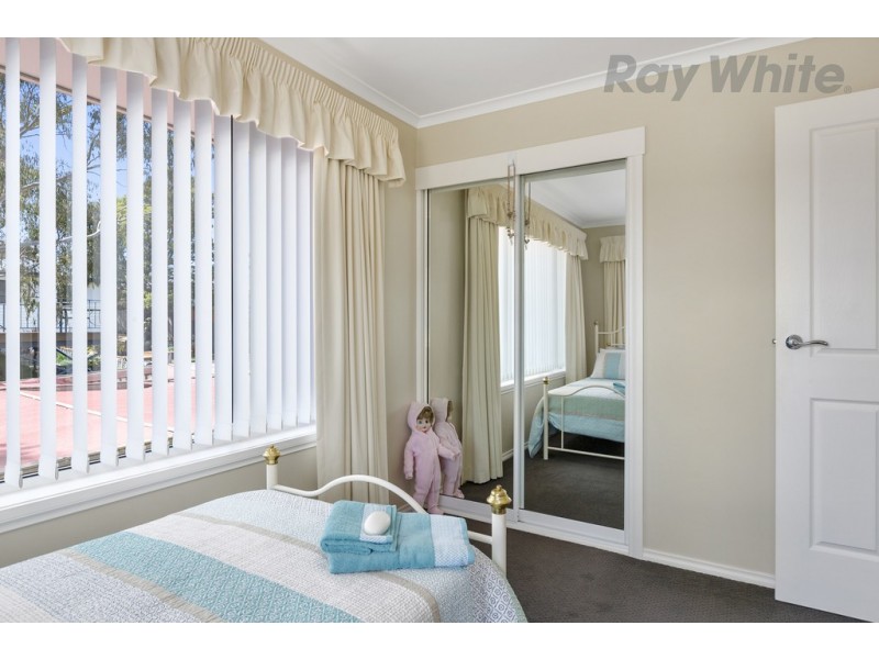 8 Kristen Court, Claremont TAS 7011