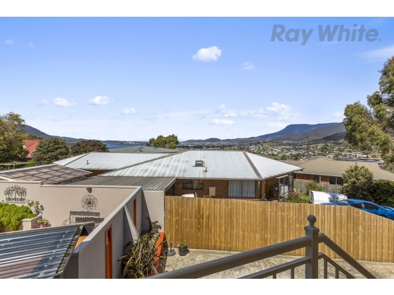 8 Kristen Court, Claremont TAS 7011