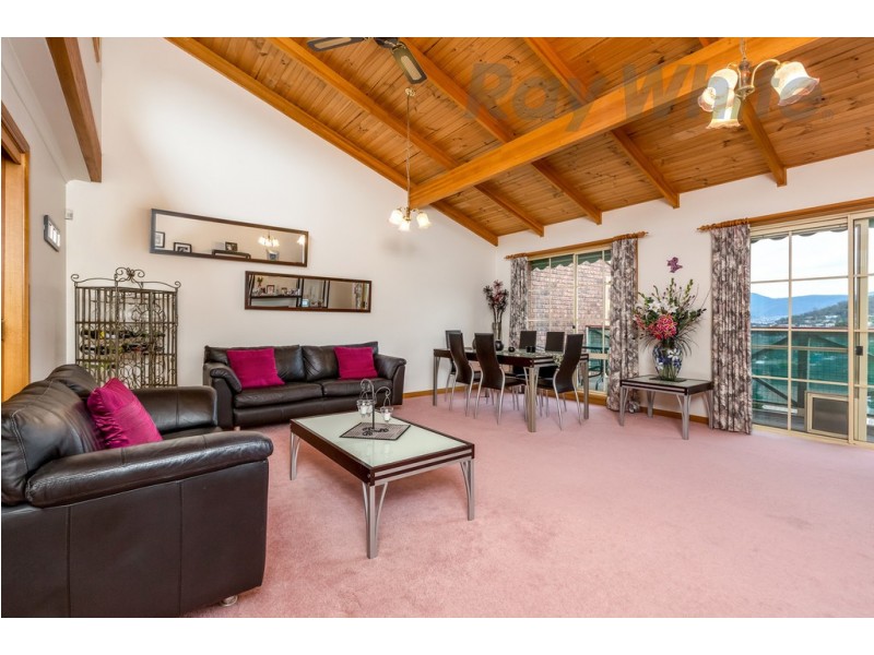 3/84 Malunna Road, Lindisfarne TAS 7015