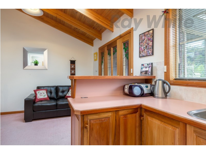 3/84 Malunna Road, Lindisfarne TAS 7015