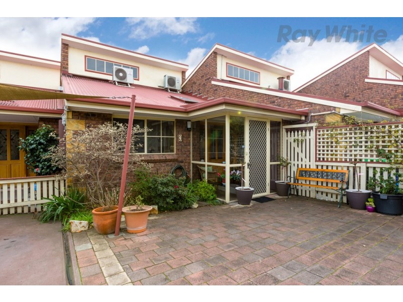 3/84 Malunna Road, Lindisfarne TAS 7015