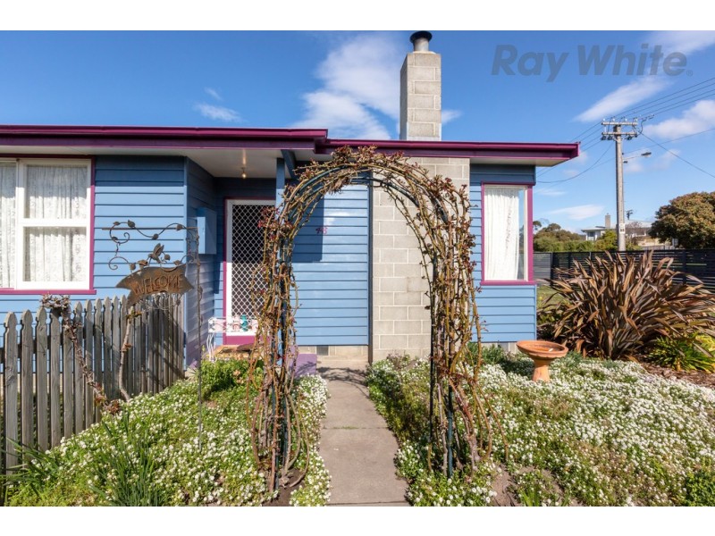 48 Free Street, Rokeby TAS 7019
