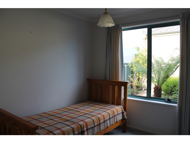 4/90 Clarence Street, Bellerive TAS 7018