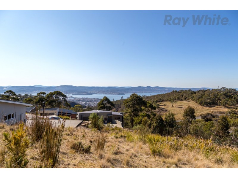 11 Hakea Drive, Tolmans Hill TAS 7007